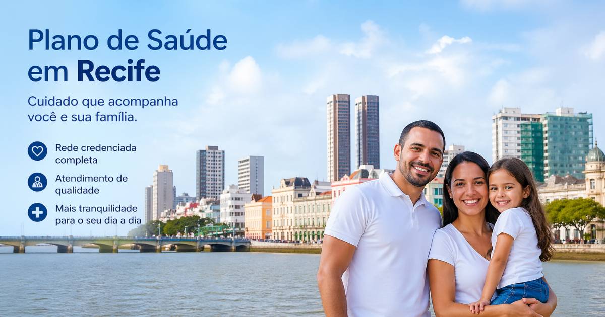 familia sorrindo representando felicidade para plano de saude recife